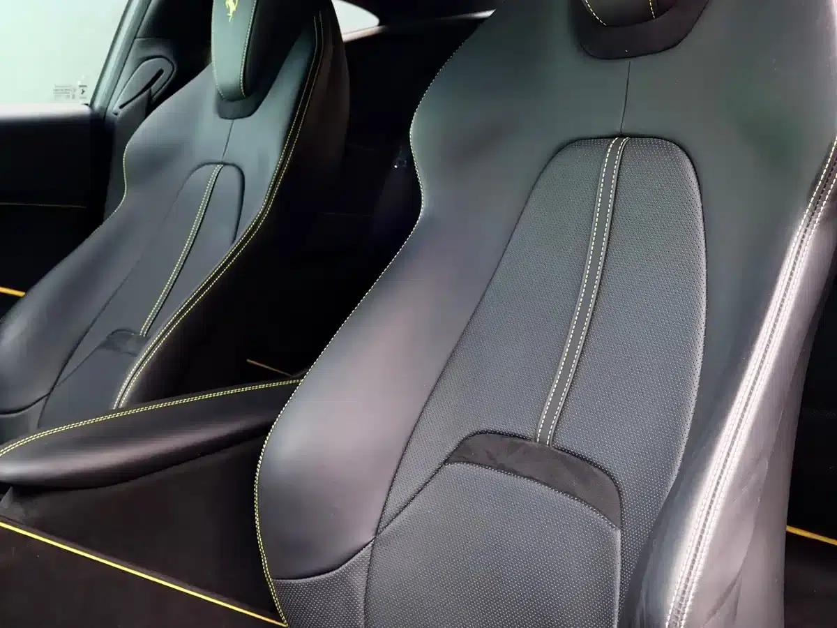 Roma 2020 3.9T V8 — миниатюра 9