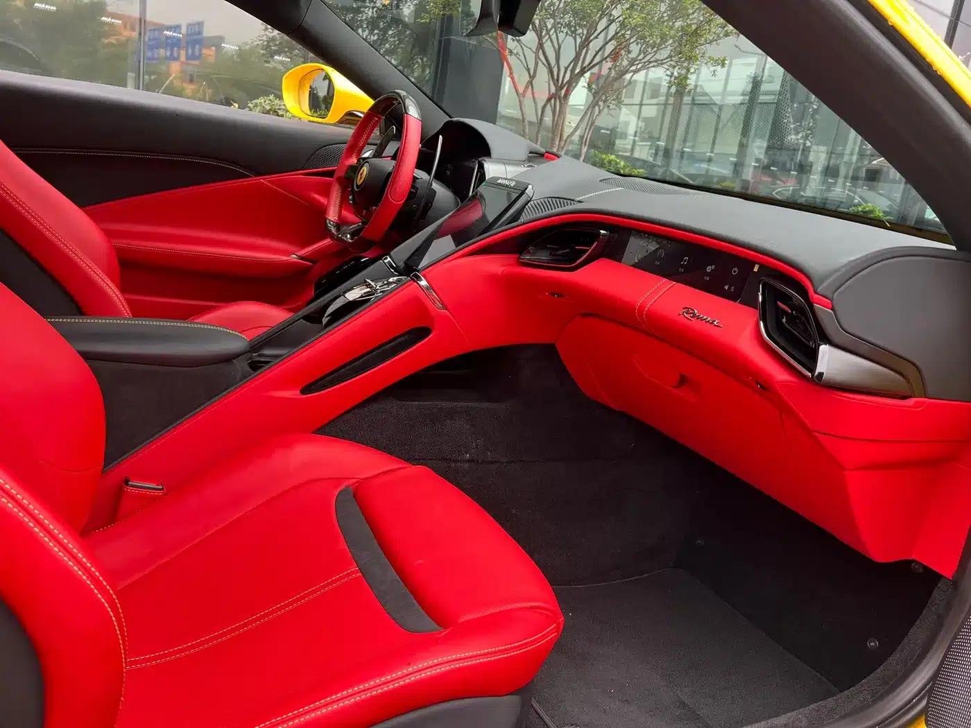 Roma 2020 3.9T V8 — миниатюра 4