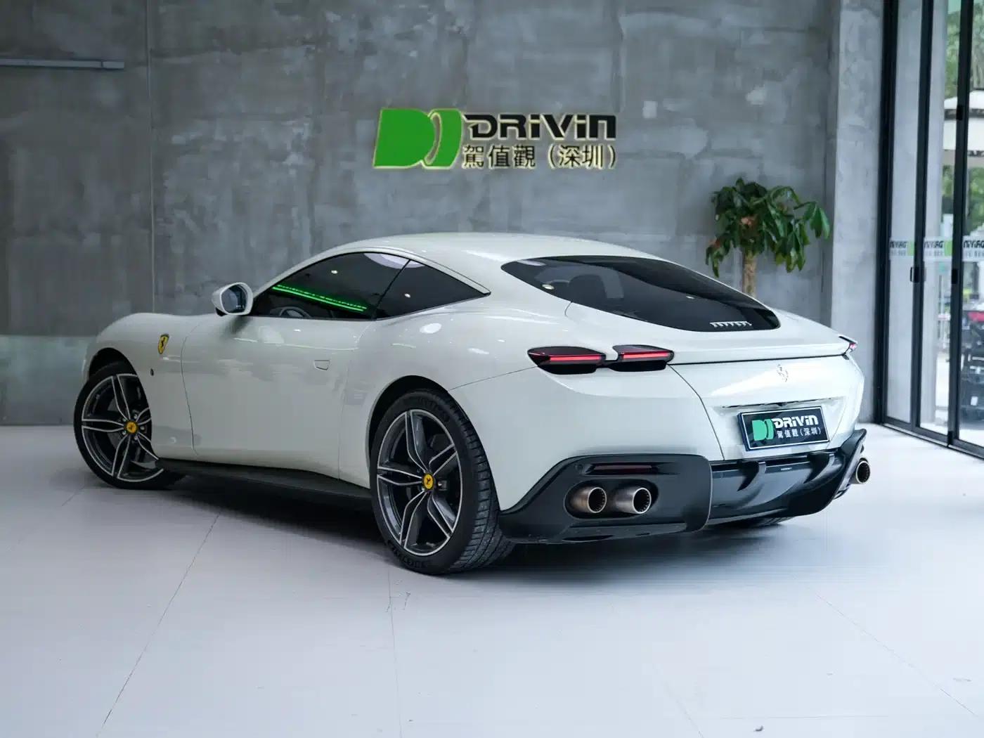 Roma 2020 3.9T V8 — миниатюра 2