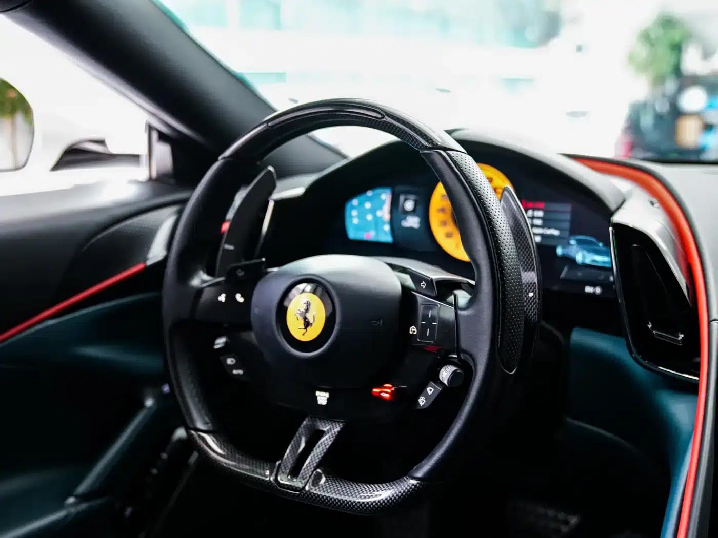 Roma 2020 3.9T V8 — миниатюра 11