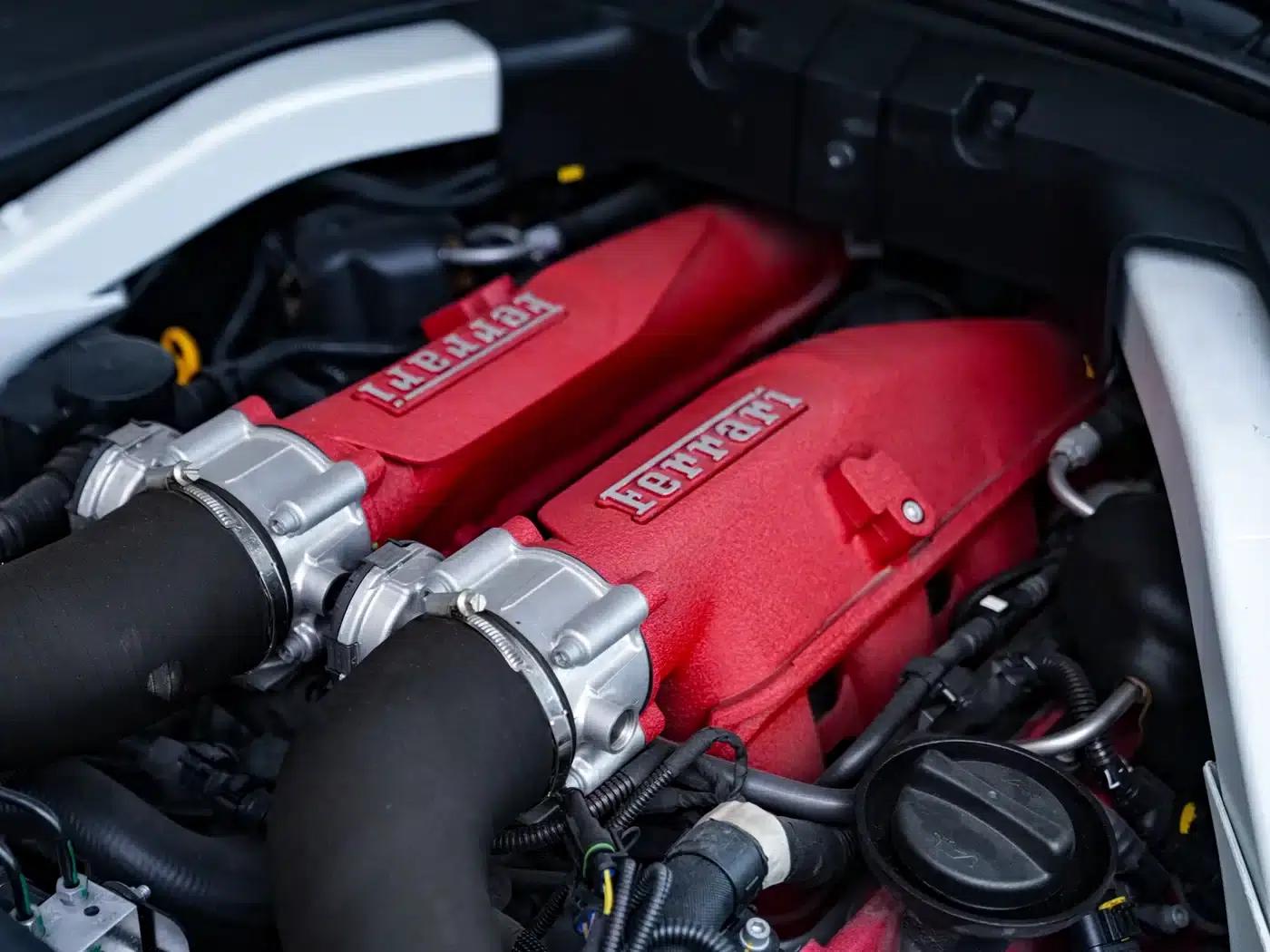 Roma 2020 3.9T V8 — миниатюра 19