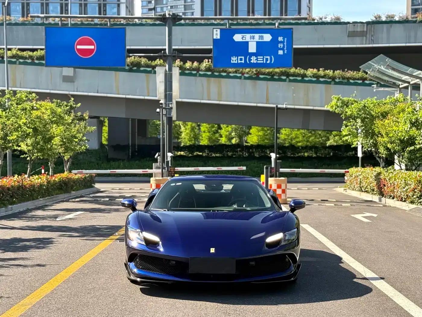 Ferrari 296 2021 3.0T V6 GTB — миниатюра 1