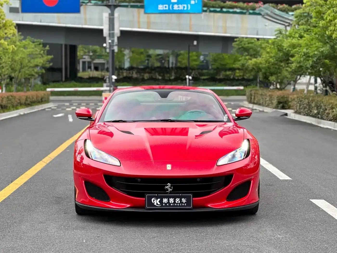 2018 Portofino 3.9T — миниатюра 2