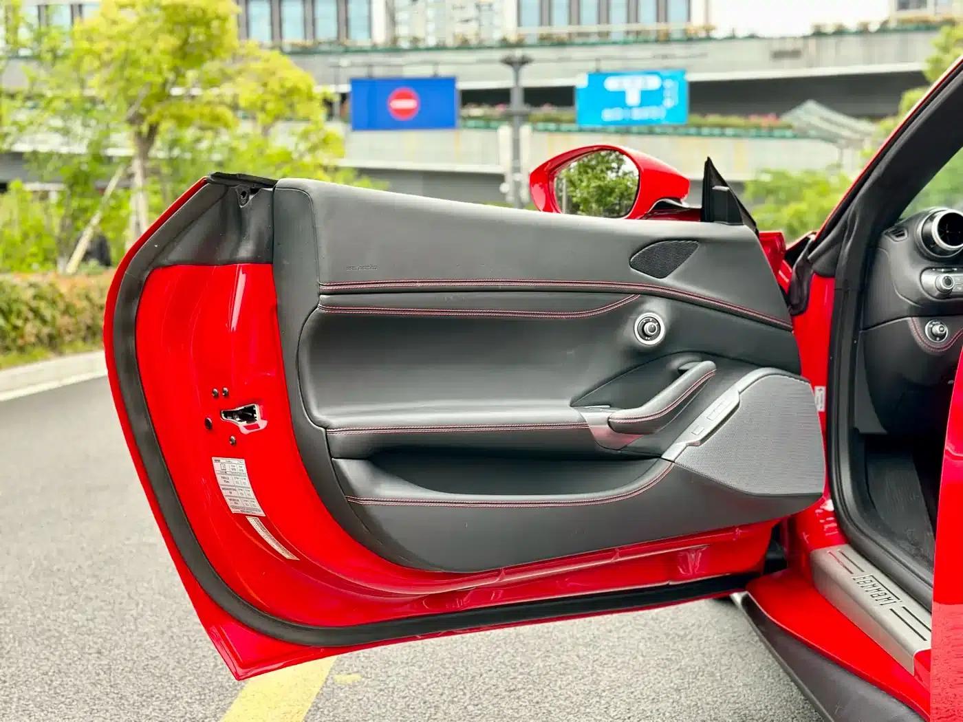 2018 Portofino 3.9T — миниатюра 12