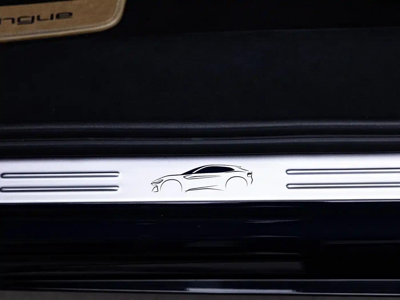 2023 Purosangue 6.5L V12 — миниатюра 16