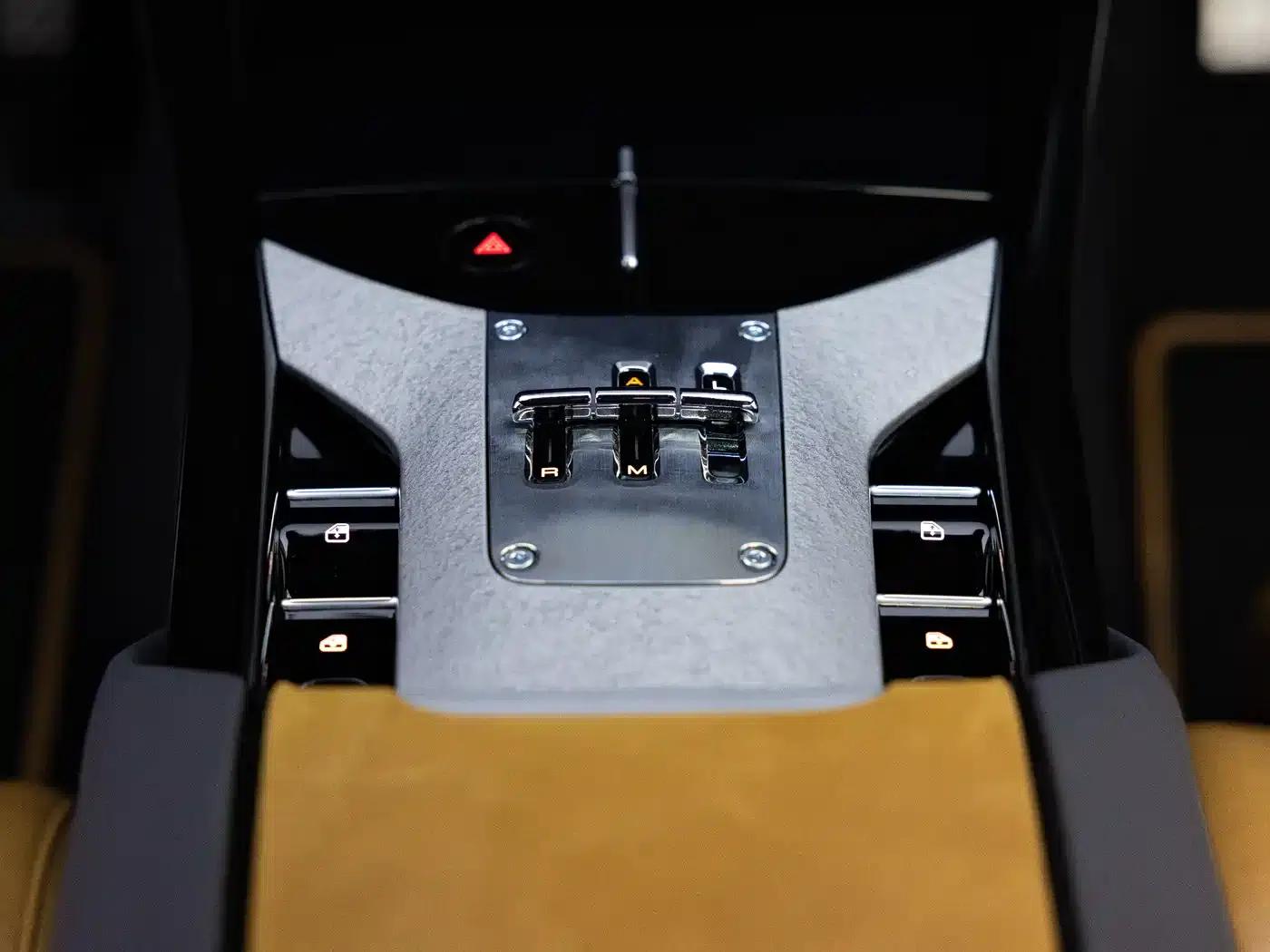 2023 Purosangue 6.5L V12 — миниатюра 30