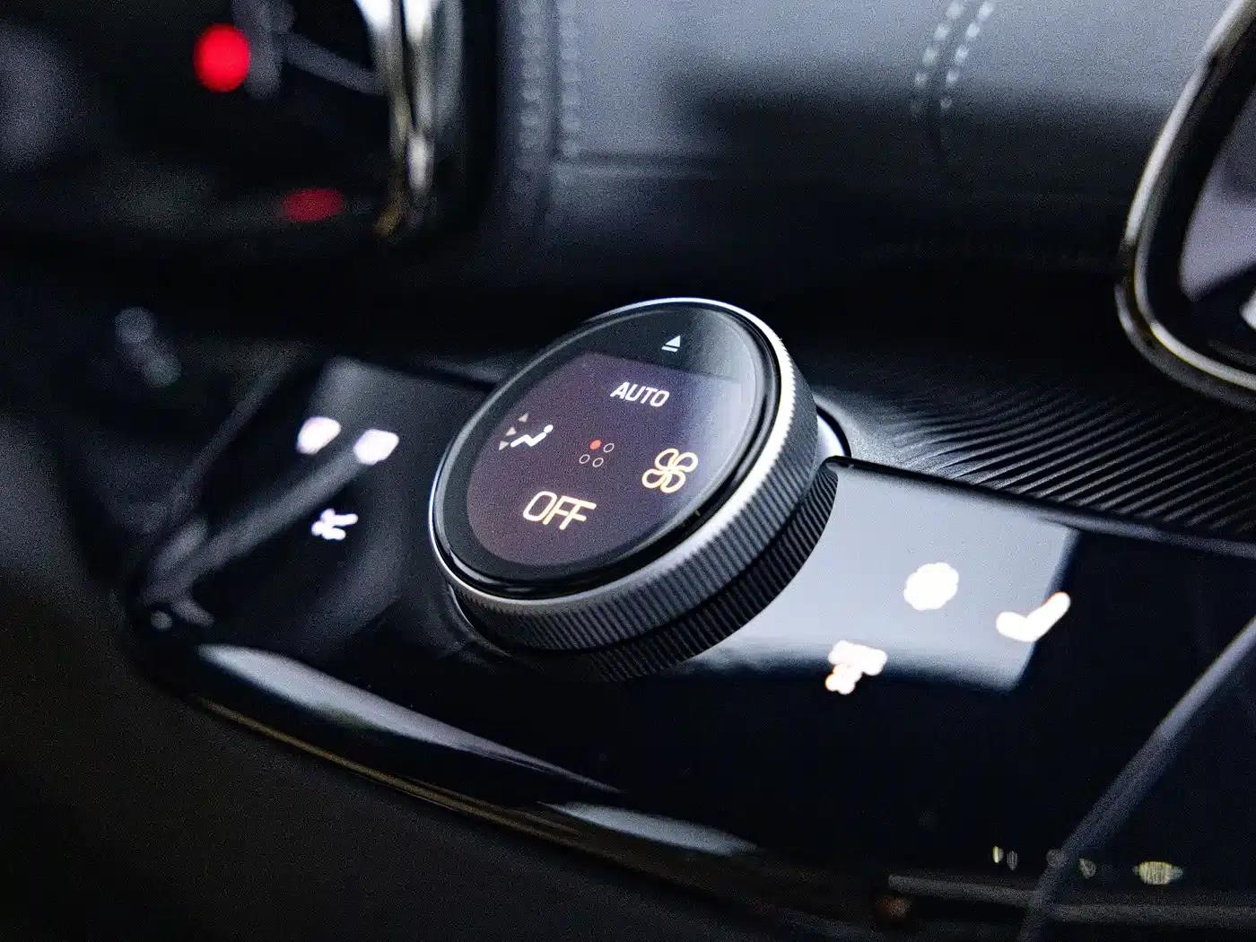 2023 Purosangue 6.5L V12 — миниатюра 10