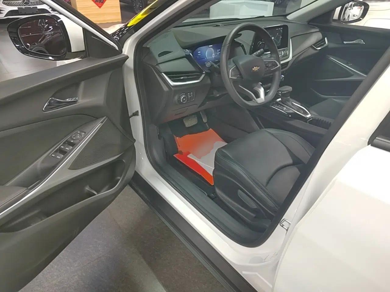 Chevrolet Menlo 2023 Star Enjoyment Version Plus — миниатюра 18