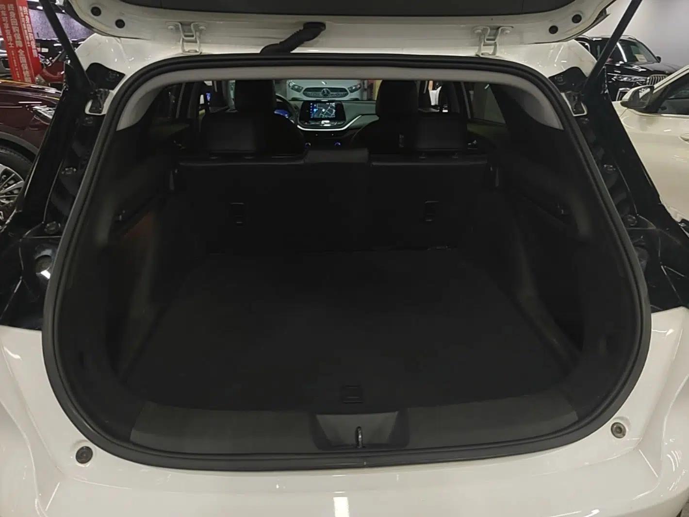 Chevrolet Menlo 2023 Star Enjoyment Version Plus — миниатюра 21