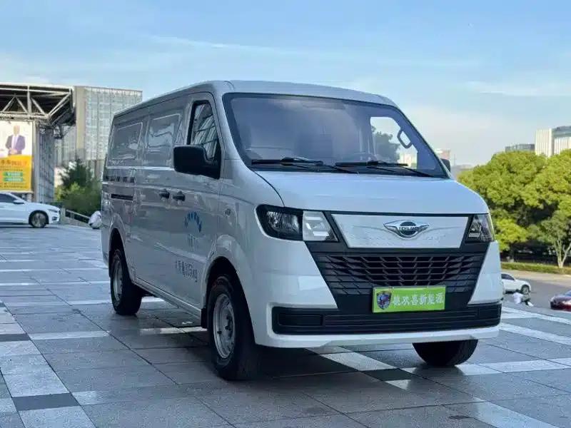 EV6 2023 Fast and Slow Charging Version — миниатюра 3