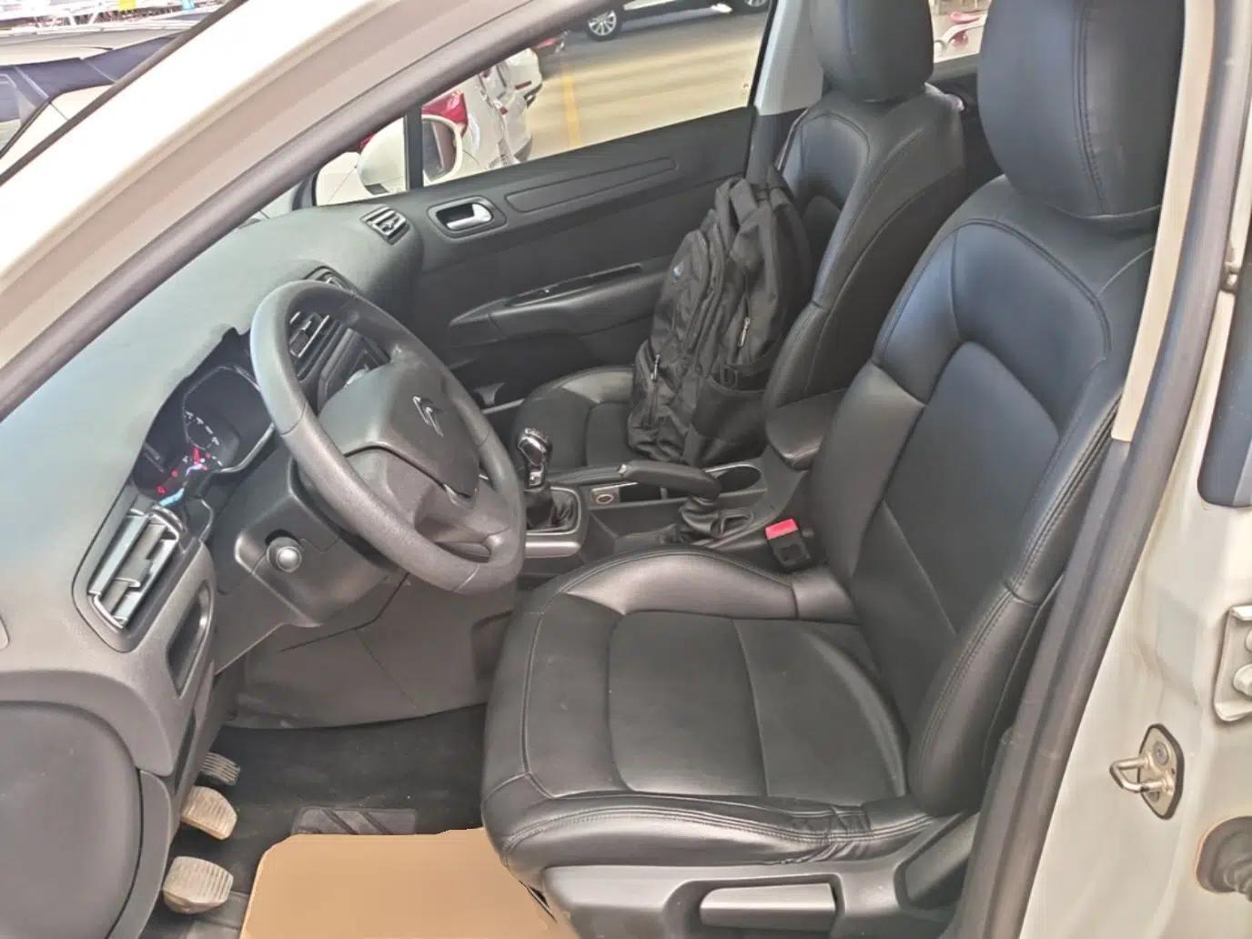 Citroen C4 Sega 2016 1.6L Manual Comfort Model — миниатюра 17