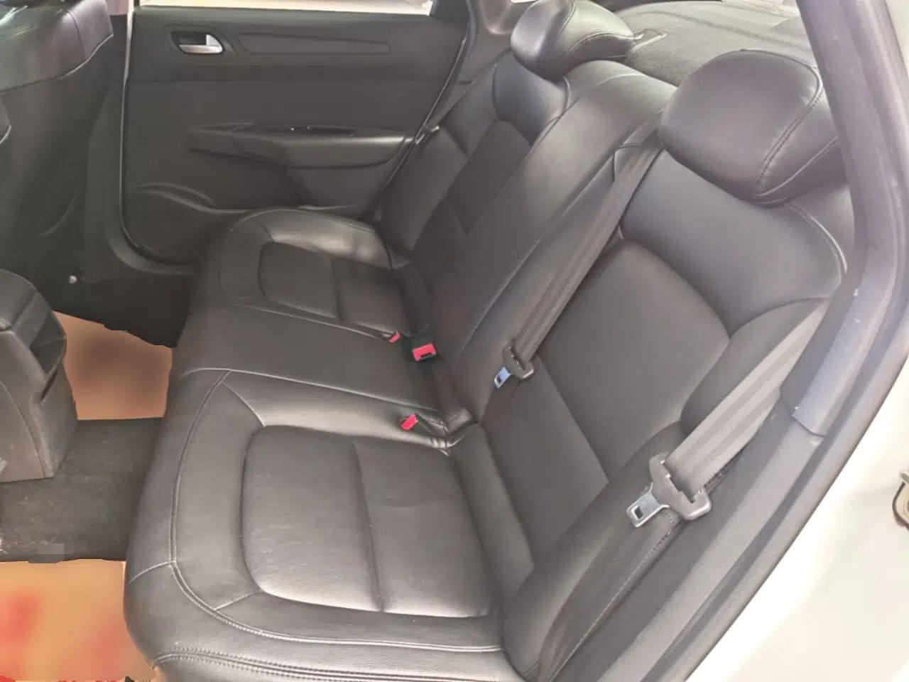 Citroen C4 Sega 2016 1.6L Manual Comfort Model — миниатюра 19