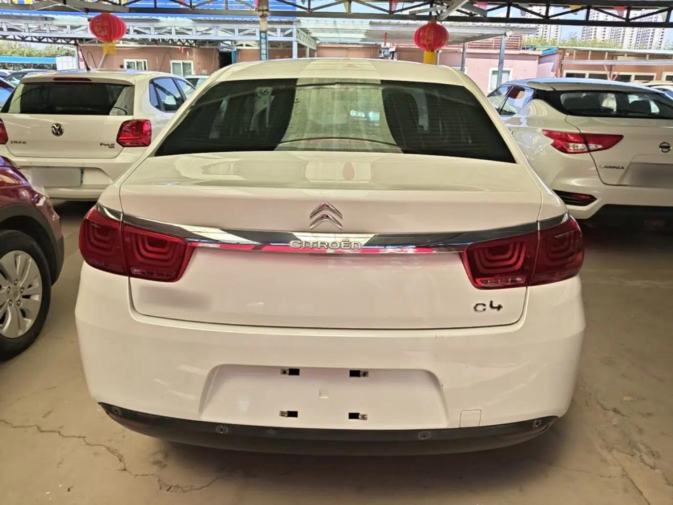 Citroen C4 Sega 2016 1.6L Manual Comfort Model — миниатюра 3