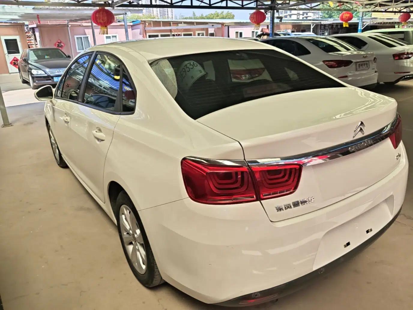 Citroen C4 Sega 2016 1.6L Manual Comfort Model — миниатюра 7