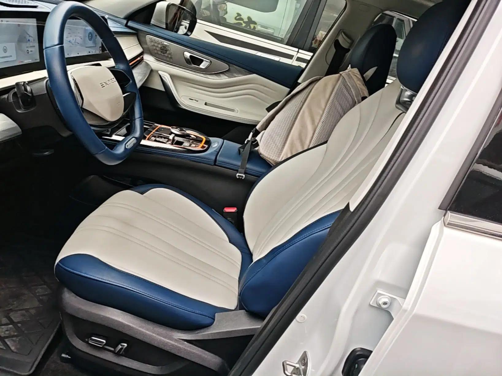 EXEED Zhuifeng C-DM 2023 1.5 TCI-DHT 80KM Yu Feng Xing Edition — миниатюра 18