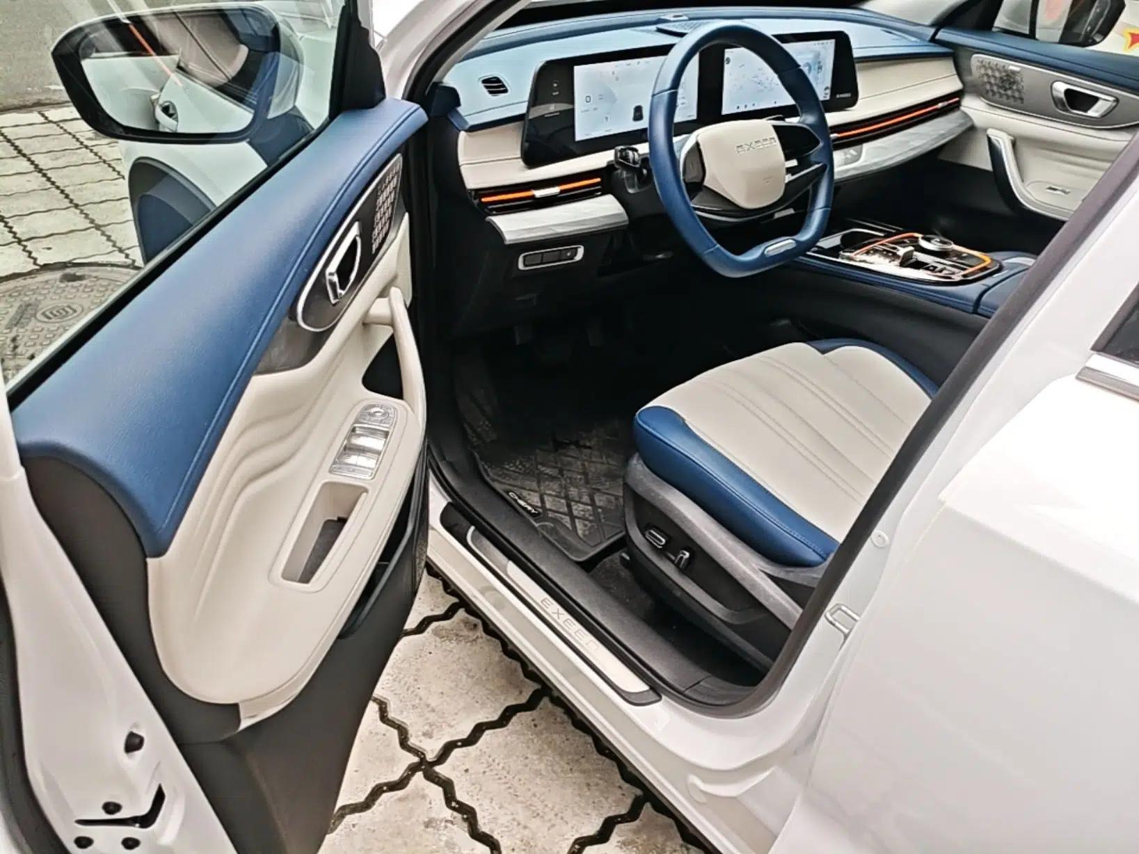 EXEED Zhuifeng C-DM 2023 1.5 TCI-DHT 80KM Yu Feng Xing Edition — миниатюра 19