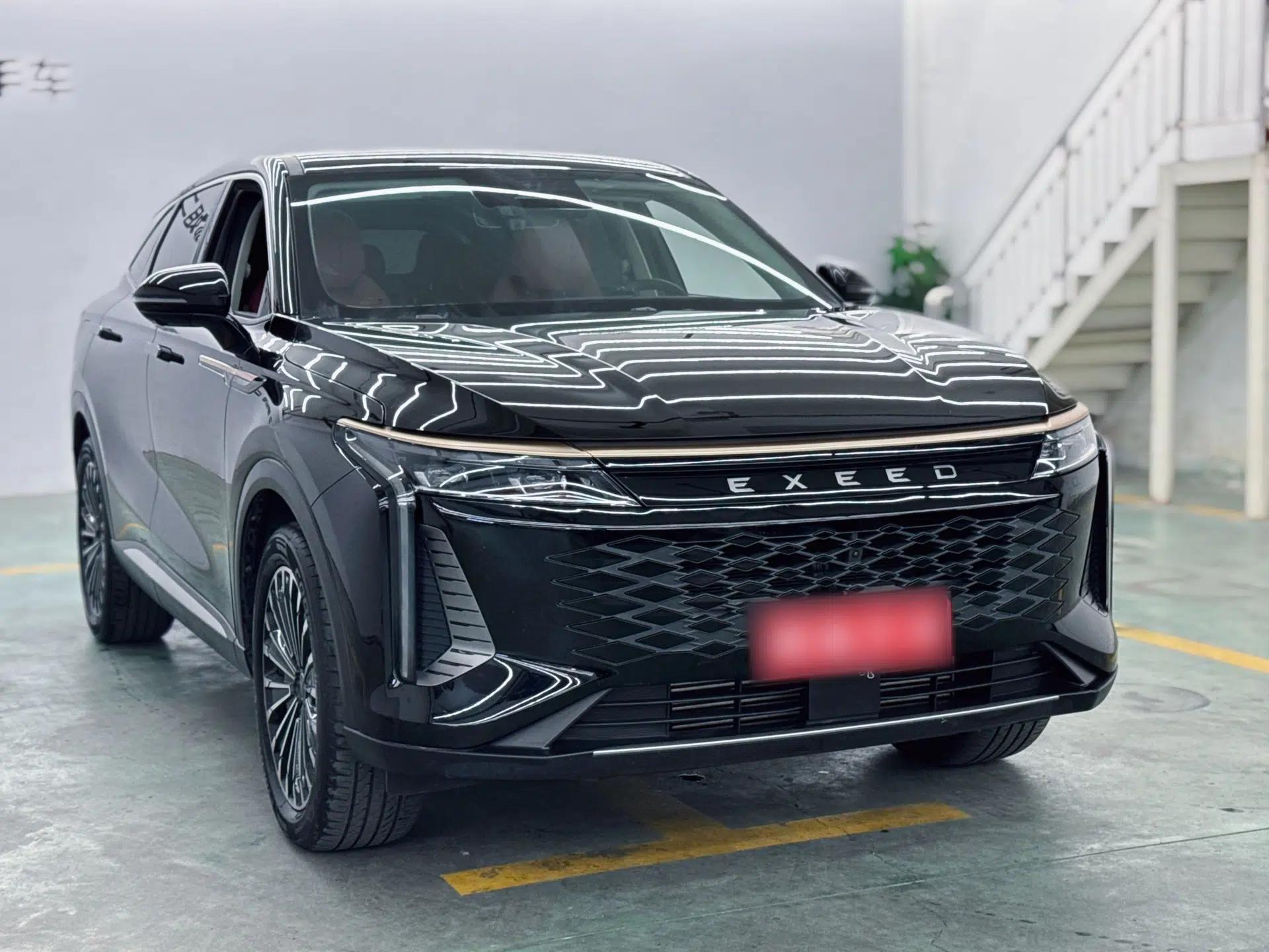 EXEED Stellar 2023 400T Two-Wheel Drive Comfort Flyfish Edition — миниатюра 3