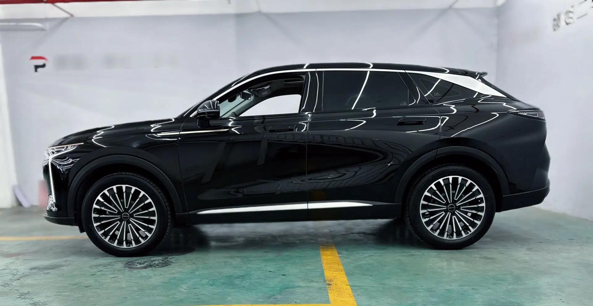 EXEED Stellar 2023 400T Two-Wheel Drive Comfort Flyfish Edition — миниатюра 4