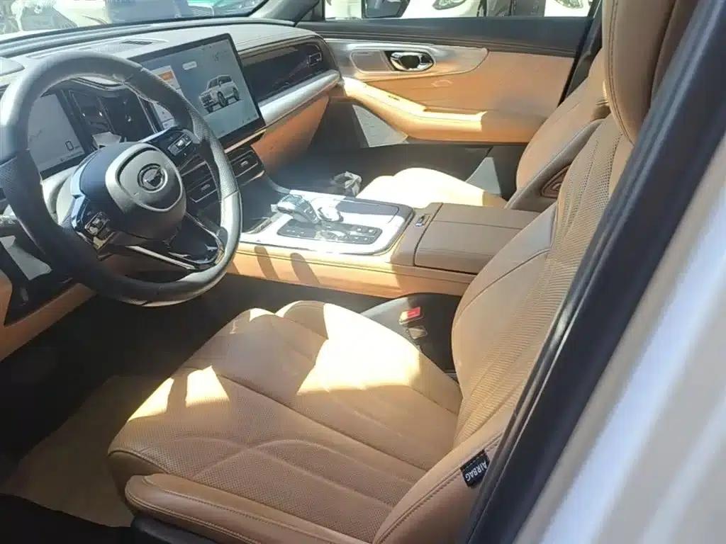 Trumpchi ES9 2024 PHEV 143km Traveler Max — миниатюра 15