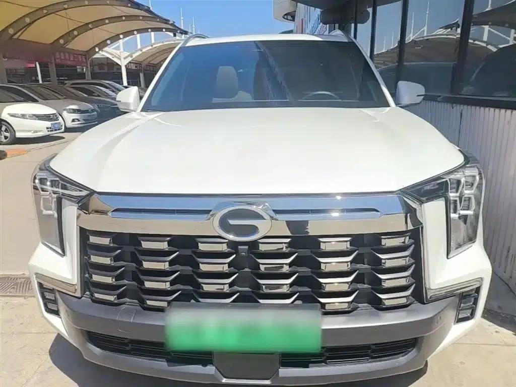 Trumpchi ES9 2024 PHEV 143km Traveler Max — миниатюра 3