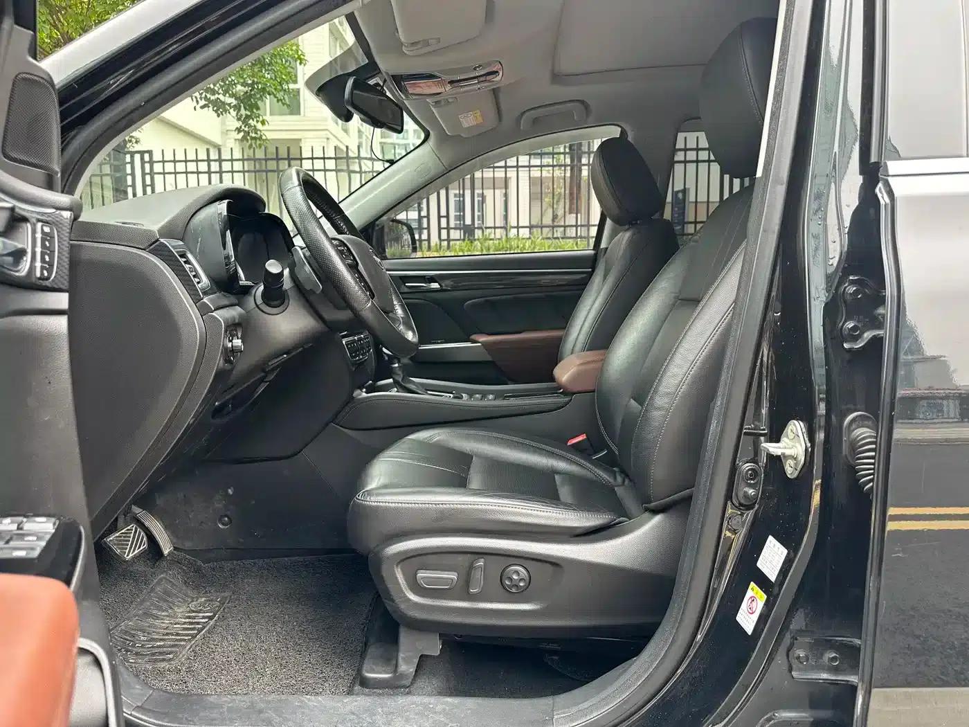 Trumpchi GS7 2017 320T 2WD Luxury Intelligent Connectivity Edition — миниатюра 15