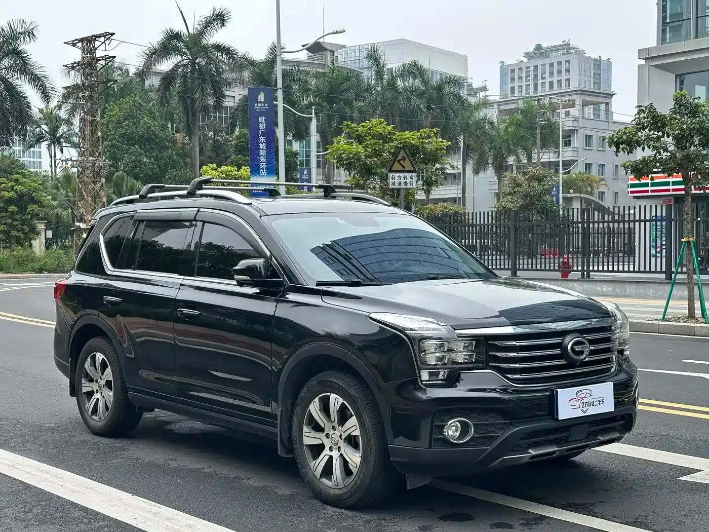 Trumpchi GS7 2017 320T 2WD Luxury Intelligent Connectivity Edition — миниатюра 3