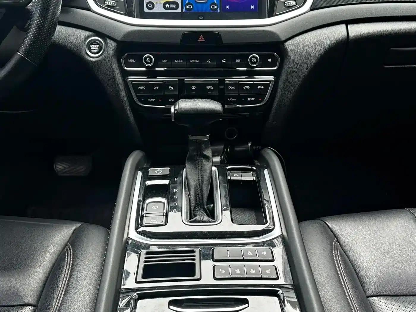 Trumpchi GS7 2017 320T 2WD Luxury Intelligent Connectivity Edition — миниатюра 10