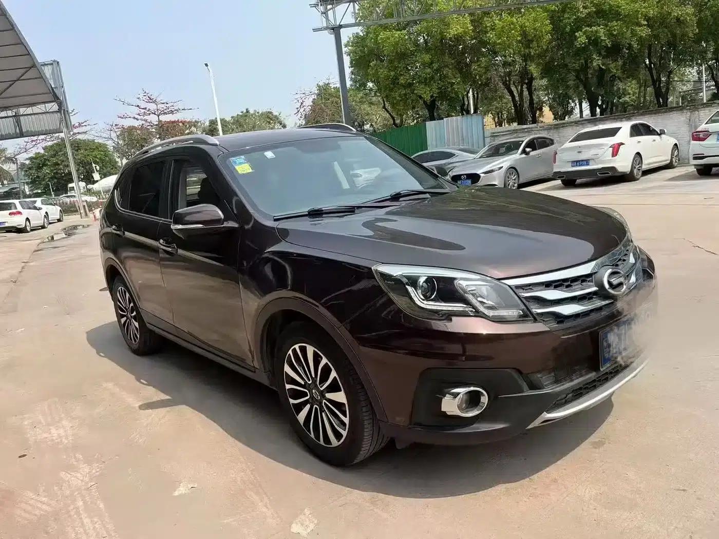 Trumpchi GS5 Super 2015 1.8T Automatic 2WD Luxury Navigation Edition — миниатюра 3