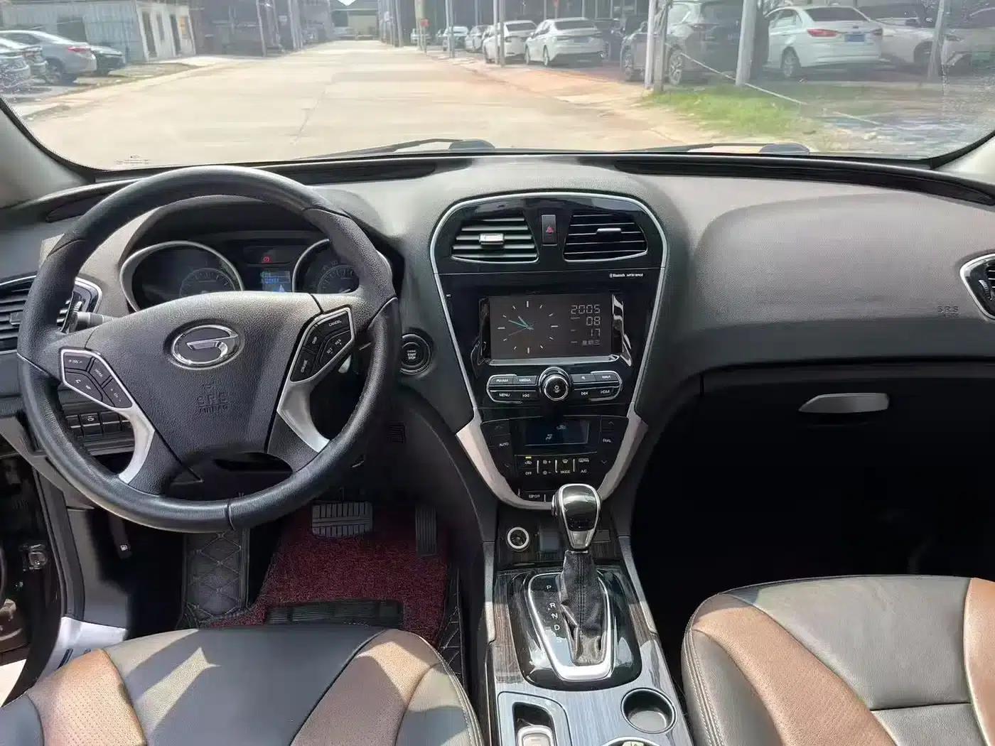 Trumpchi GS5 Super 2015 1.8T Automatic 2WD Luxury Navigation Edition — миниатюра 9