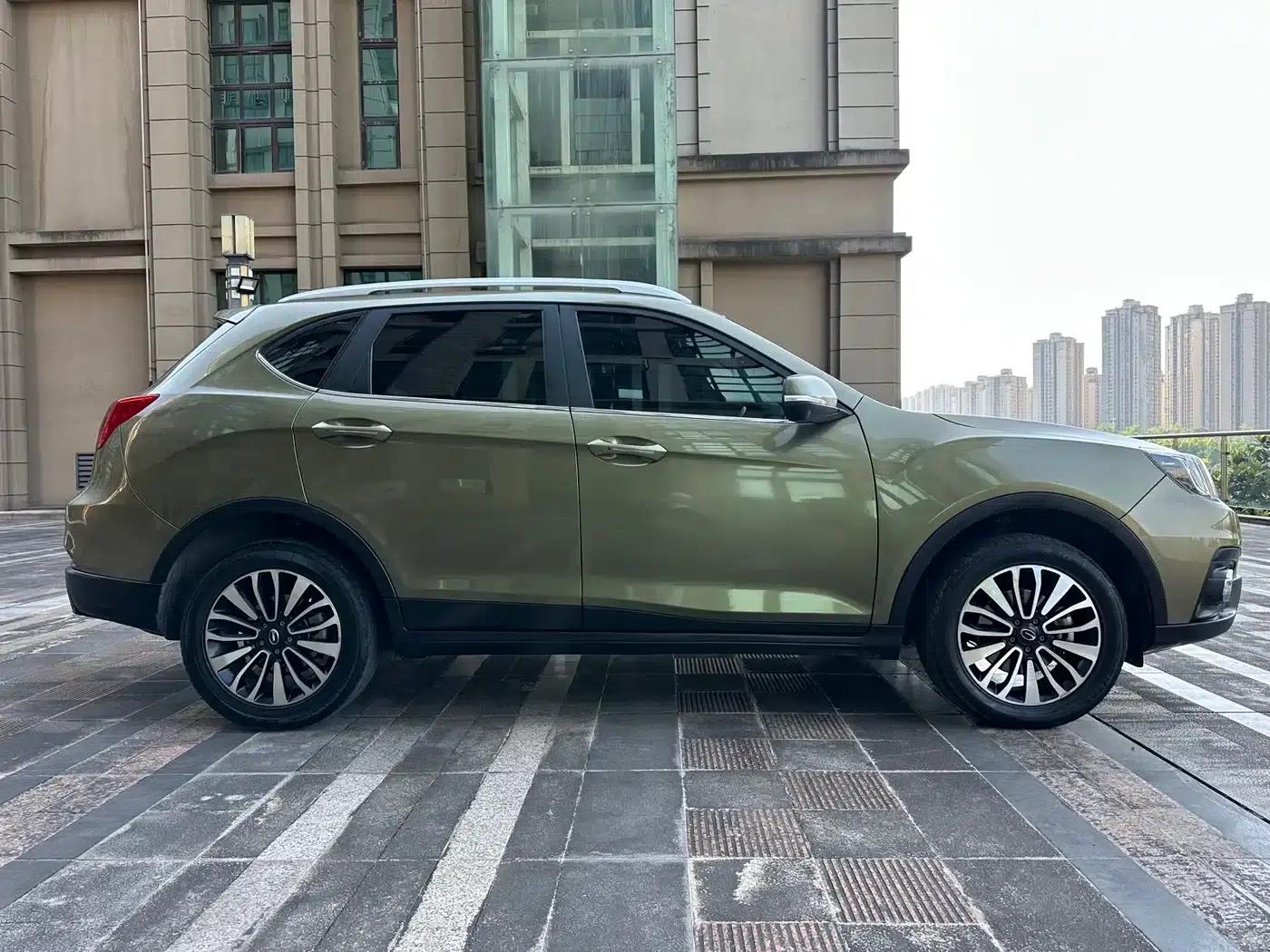 Trumpchi GS5 Super 2015 2.0L Automatic 2WD Luxury Navigation Edition — миниатюра 7