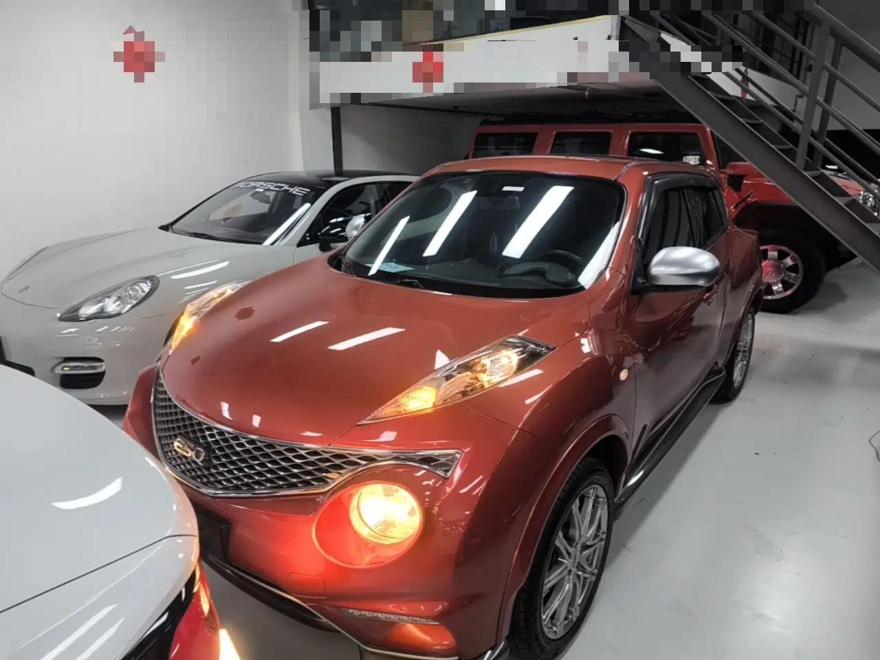 Infiniti ESQ 2014 1.6L Spontaneous Edition — миниатюра 2