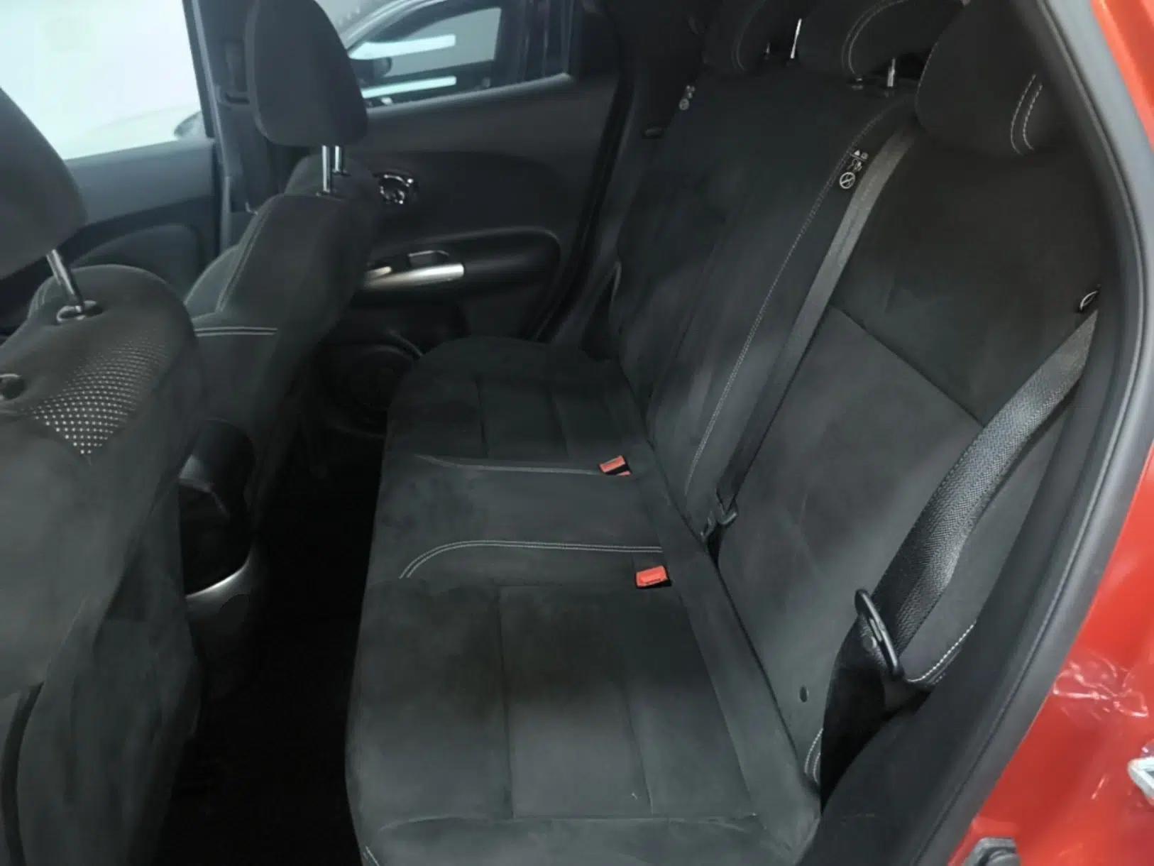 Infiniti ESQ 2014 1.6L Spontaneous Edition — миниатюра 19