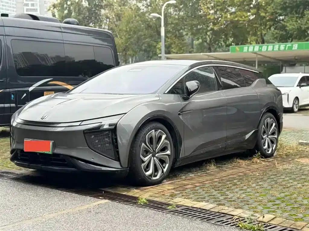 HiPhi X 2021 Flagship Edition 6-seater — миниатюра 1