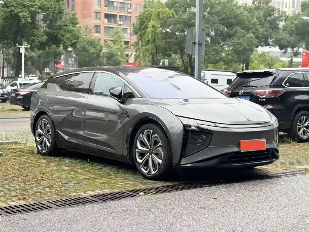 HiPhi X 2021 Flagship Edition 6-seater — миниатюра 3