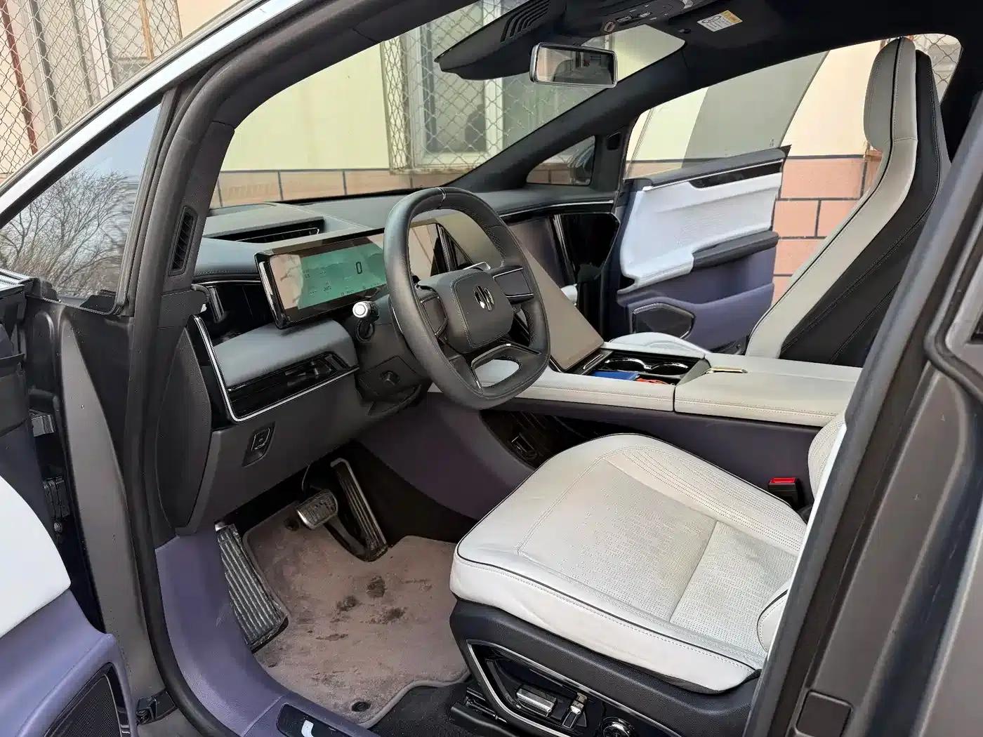 HiPhi X 2021 Flagship Edition 4-seater — миниатюра 3