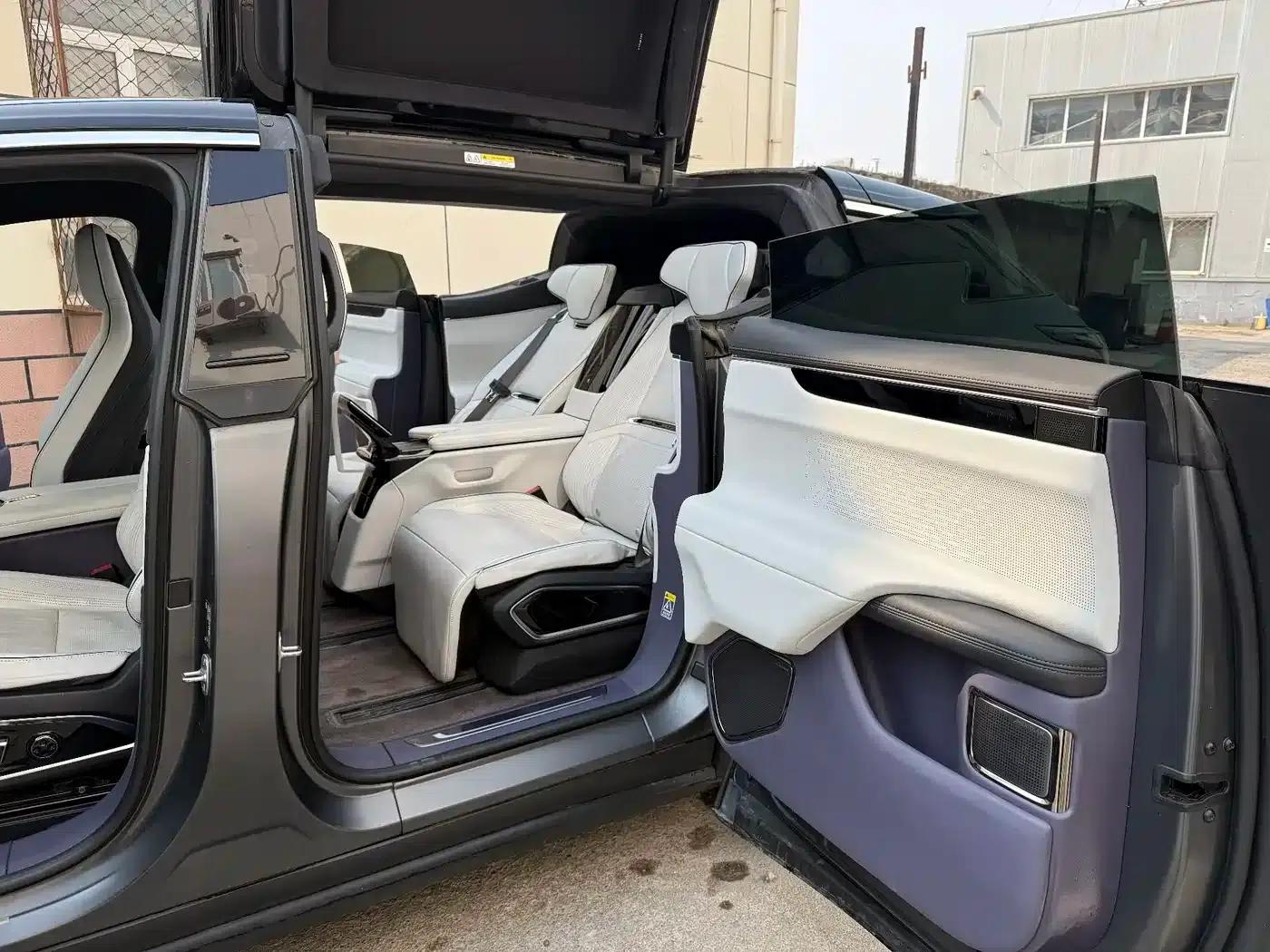 HiPhi X 2021 Flagship Edition 4-seater — миниатюра 4