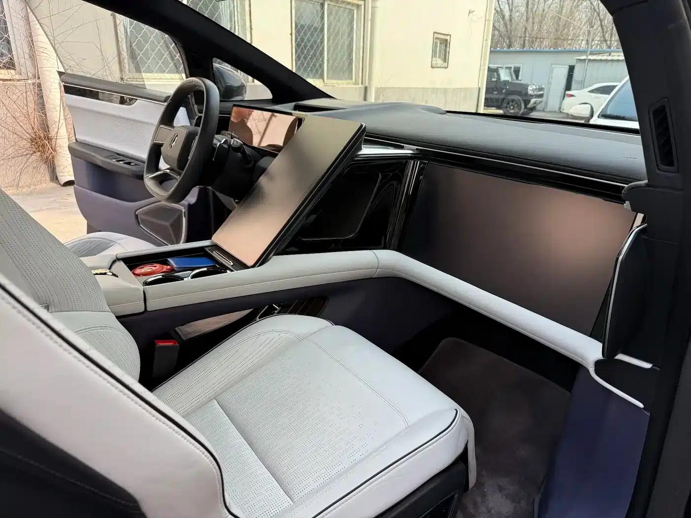 HiPhi X 2021 Flagship Edition 4-seater — миниатюра 6