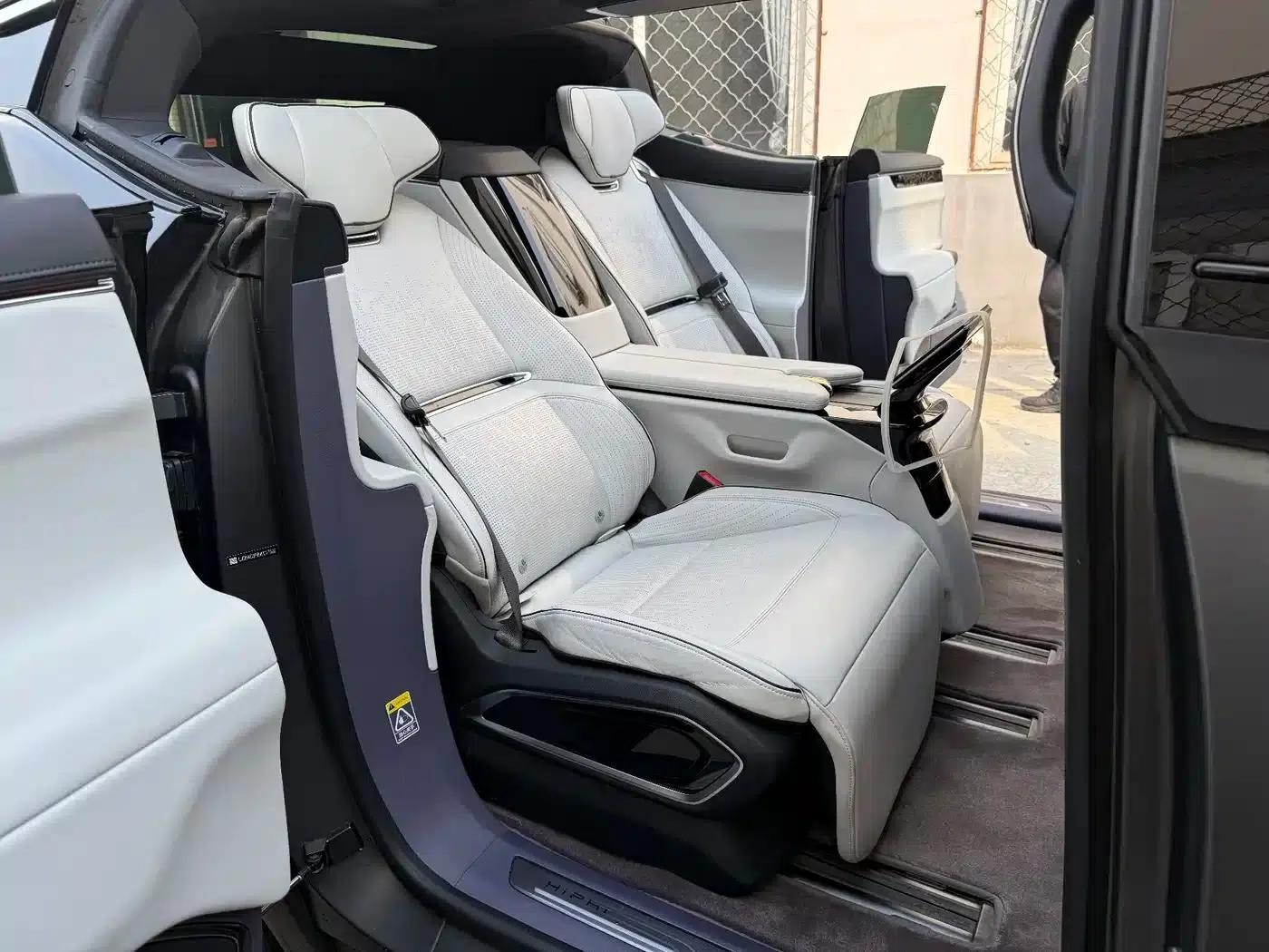 HiPhi X 2021 Flagship Edition 4-seater — миниатюра 7