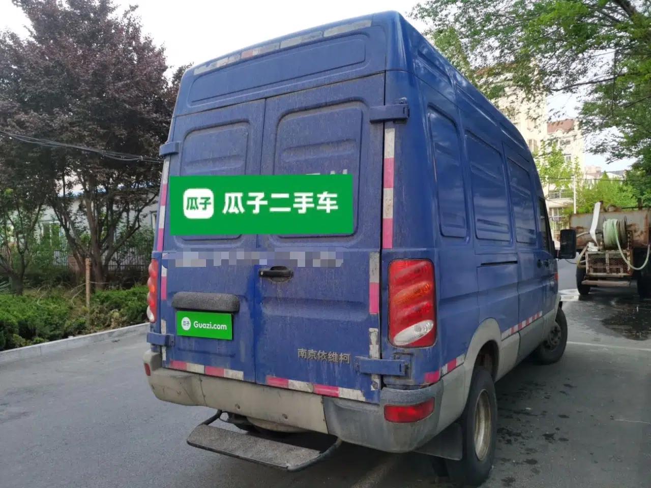Iveco Power Daily 2017 2.8T Classic X46 43S5 Long-Wheelbase Cargo Truck — миниатюра 6