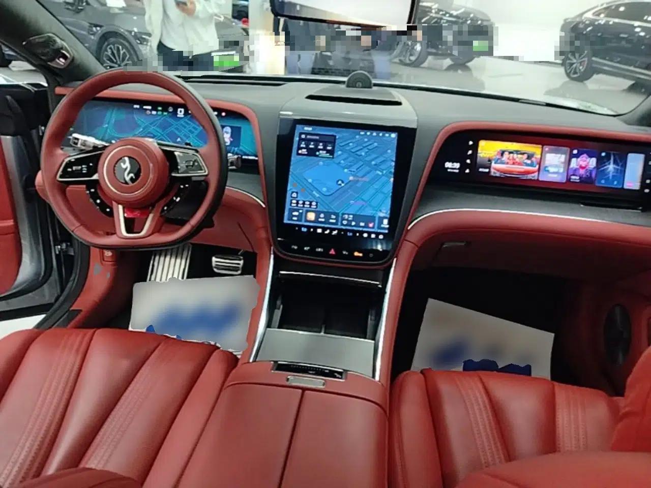 Yangwang U7 2025 PHEV Four-Seat Flagship Edition — миниатюра 13