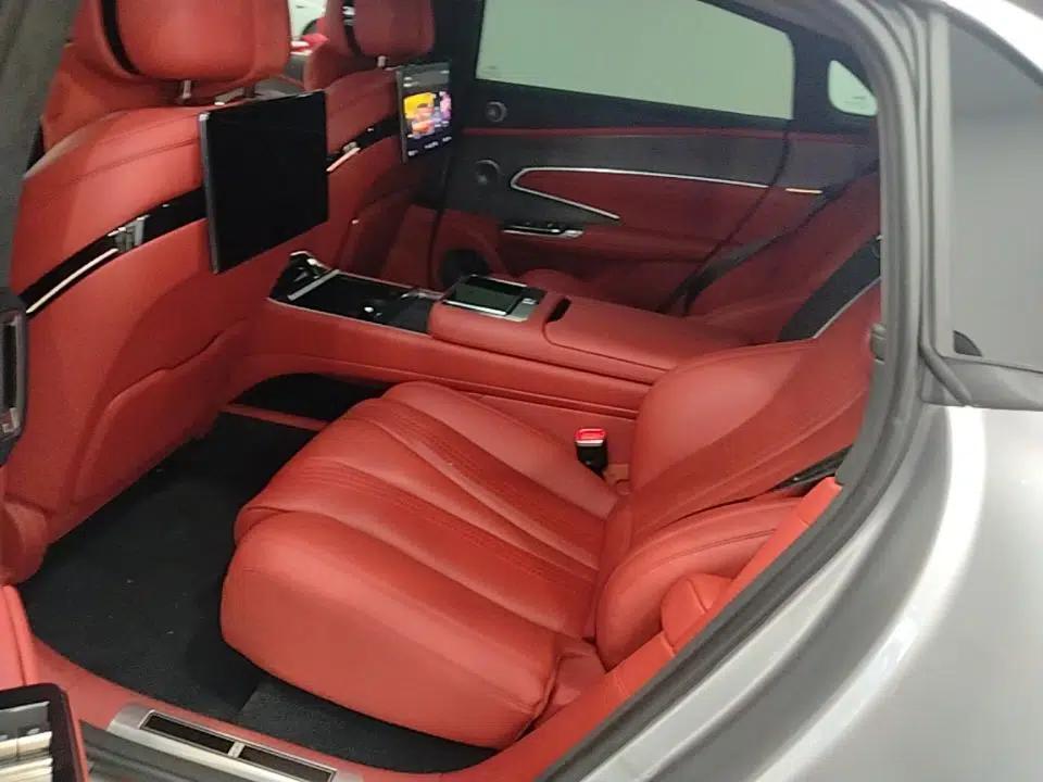 Yangwang U7 2025 PHEV Four-Seat Flagship Edition — миниатюра 20