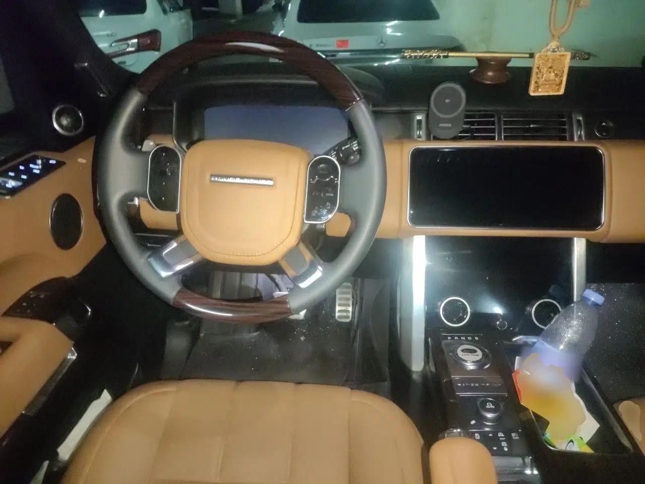 Land Rover Range Vogue 2017 3.0T Gasoline HSE U.S. Specification — миниатюра 11