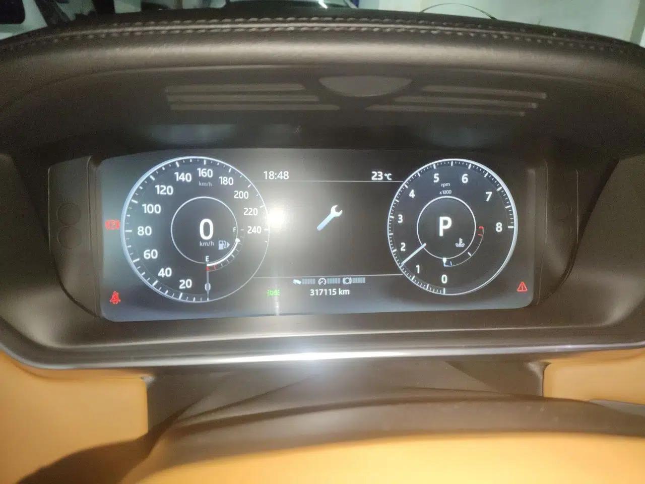 Land Rover Range Vogue 2017 3.0T Gasoline HSE U.S. Specification — миниатюра 12