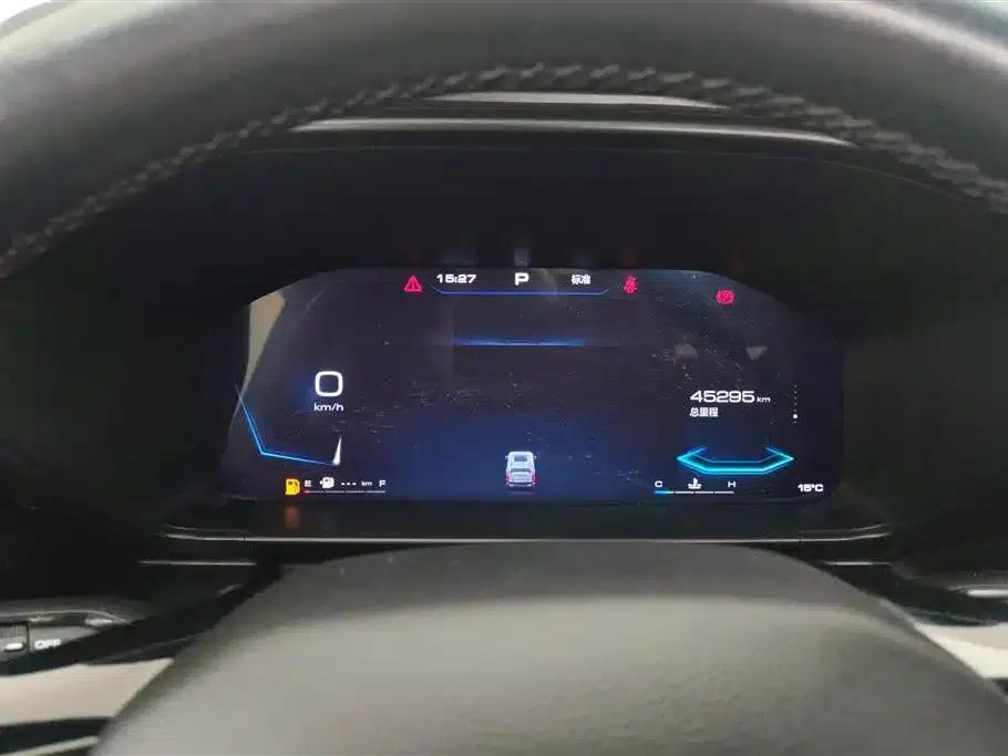 Haval Cool Dog 2022 1.5T DCT 2WD Trendy Edition — миниатюра 14