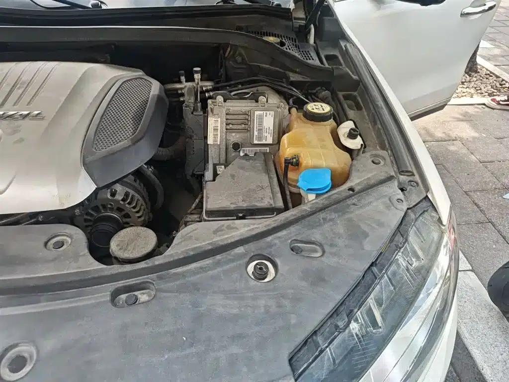 Haval H8 2015 2.0T 2WD Elite — миниатюра 24