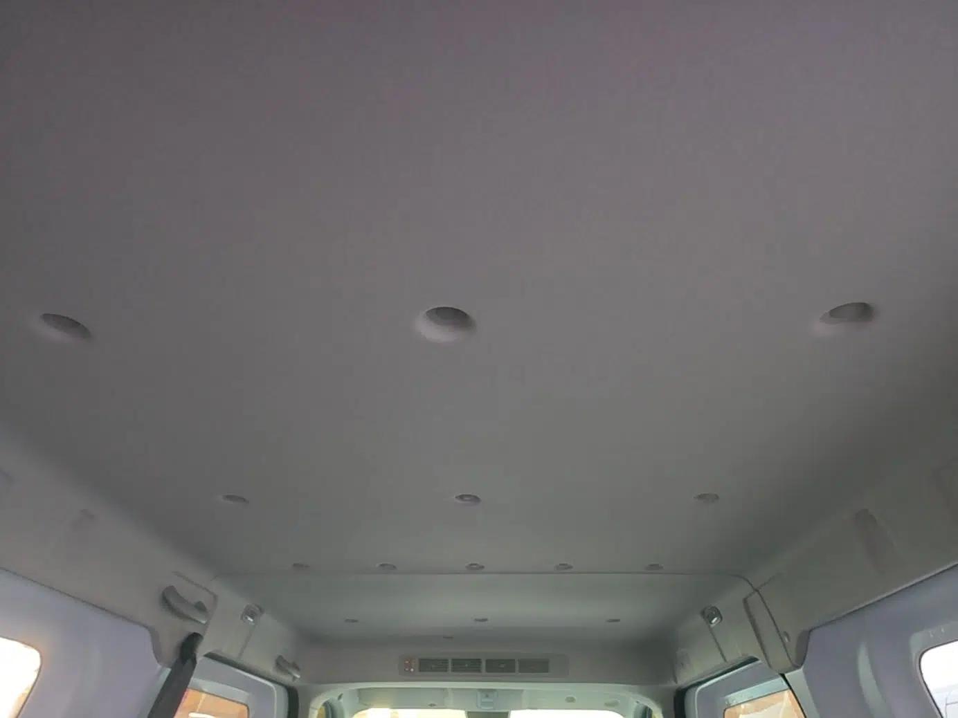 Ruichi R5 2025 Model Passenger Vehicle Smart Driving Ultra-Charging Edition, Pioneer Type I — миниатюра 21