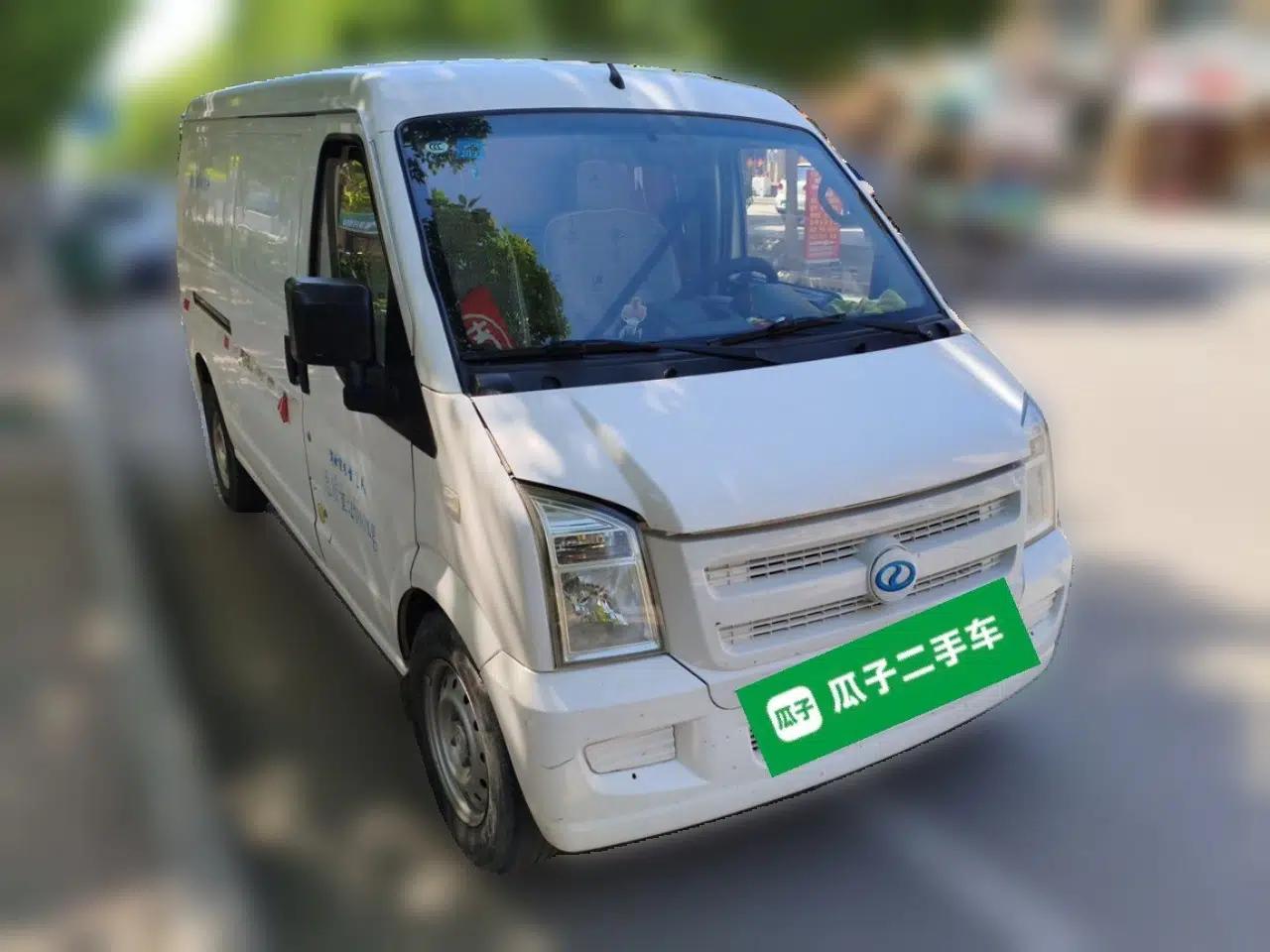 Ruichi EC35 2021 EC35 II Long-Range Version 41.932 kWh — миниатюра 3