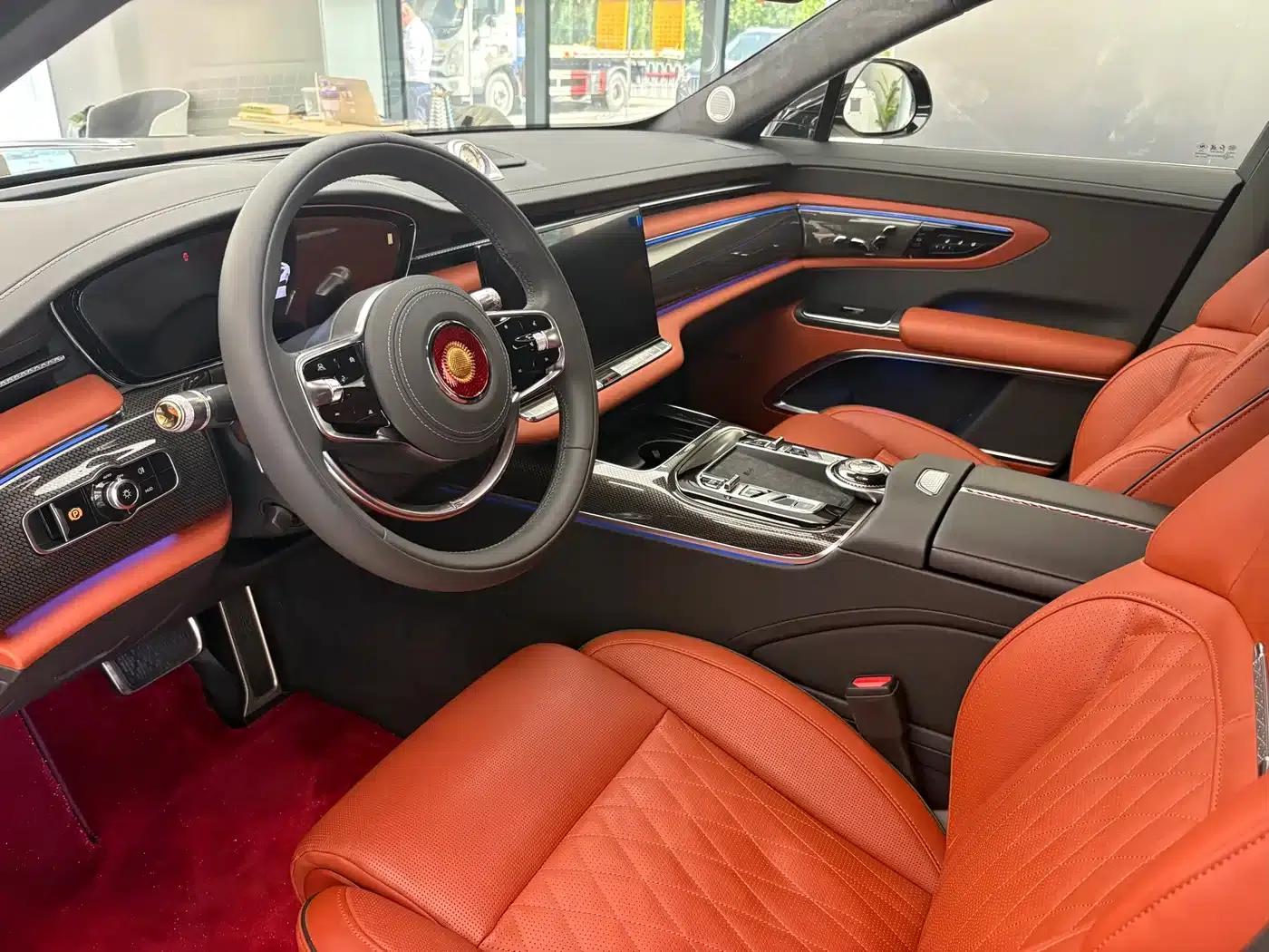 Hongqi Golden Sunflower Elegant 2024 Model 3.0T V6 — миниатюра 11