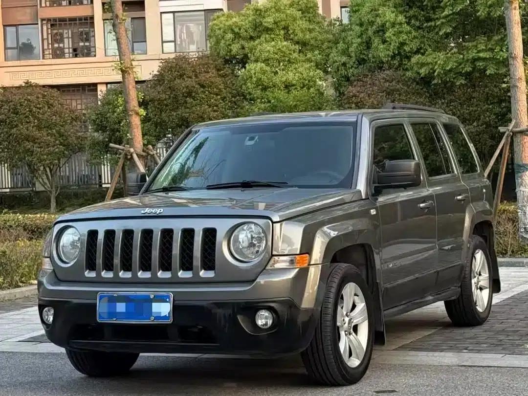2014 Jeep Compass 2.4L Sport Edition — миниатюра 1