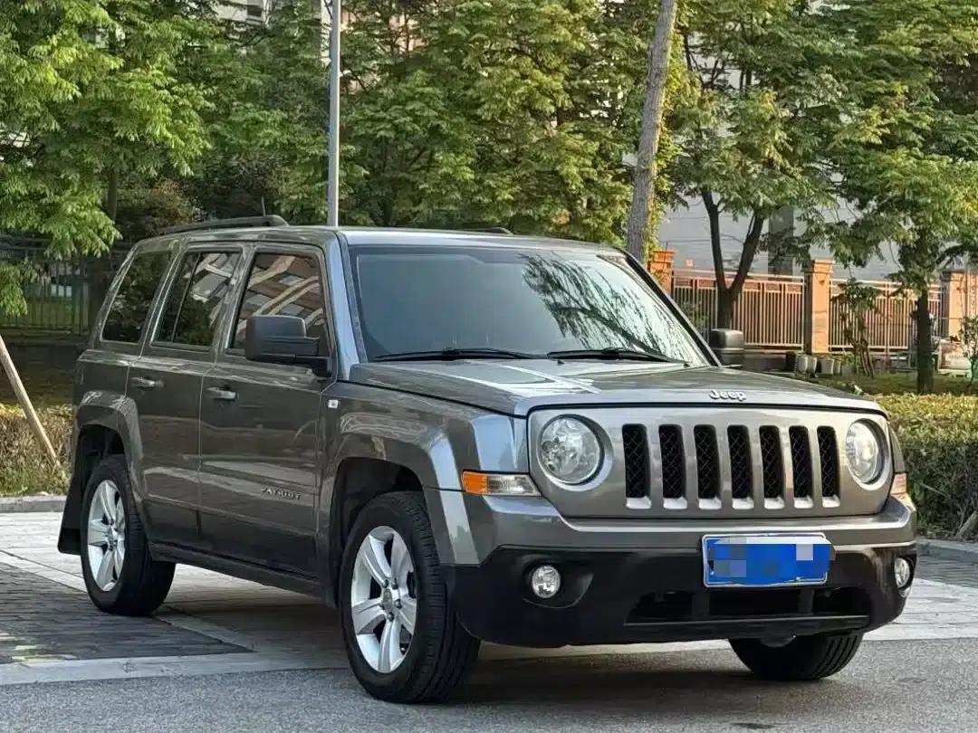 2014 Jeep Compass 2.4L Sport Edition — миниатюра 3